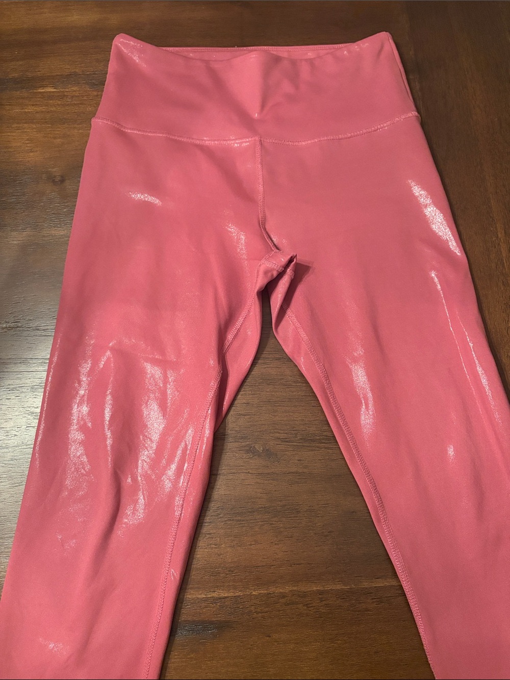 Shiny Pink Active Set - Sports Bra, Leggings and Heart Socks - Picture 2 of 6
